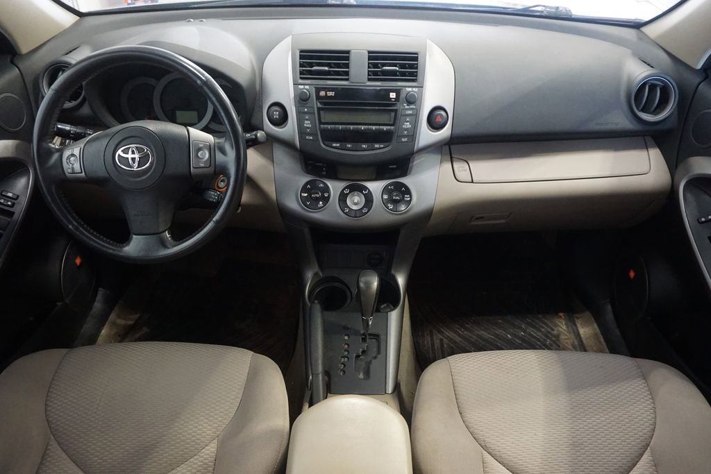 Used 2008 Toyota RAV4 Limited image 22