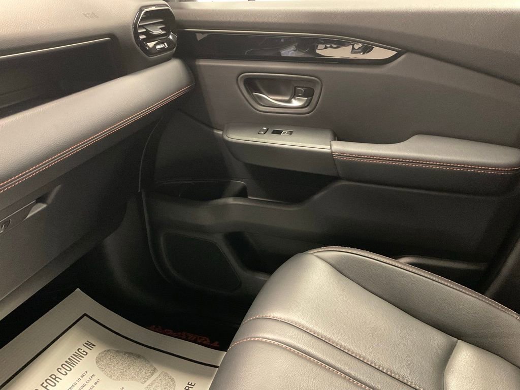 Used 2023 Honda Pilot TrailSport image 24