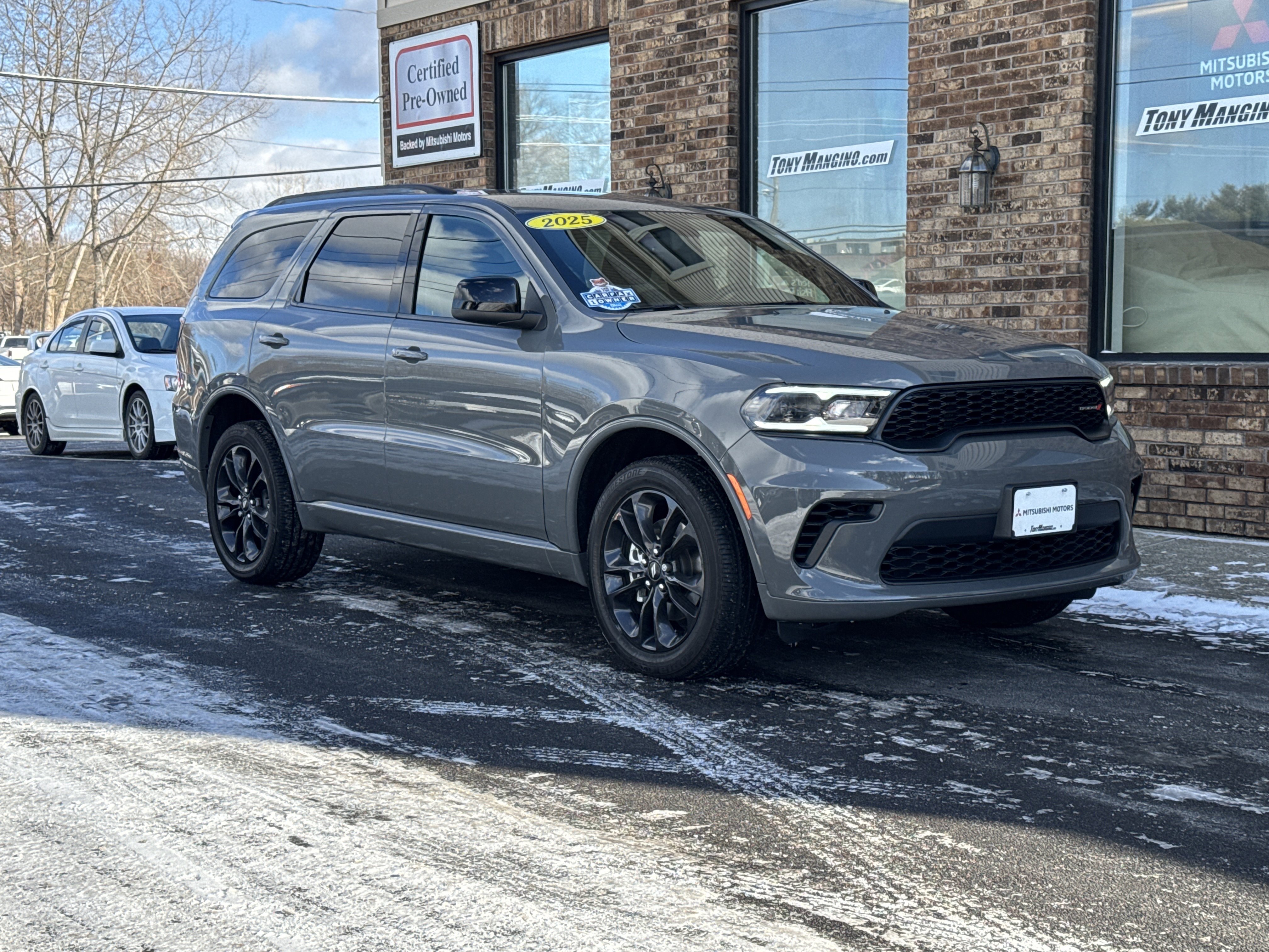 Used 2025 Dodge Durango GT w/ Blacktop Package image 7