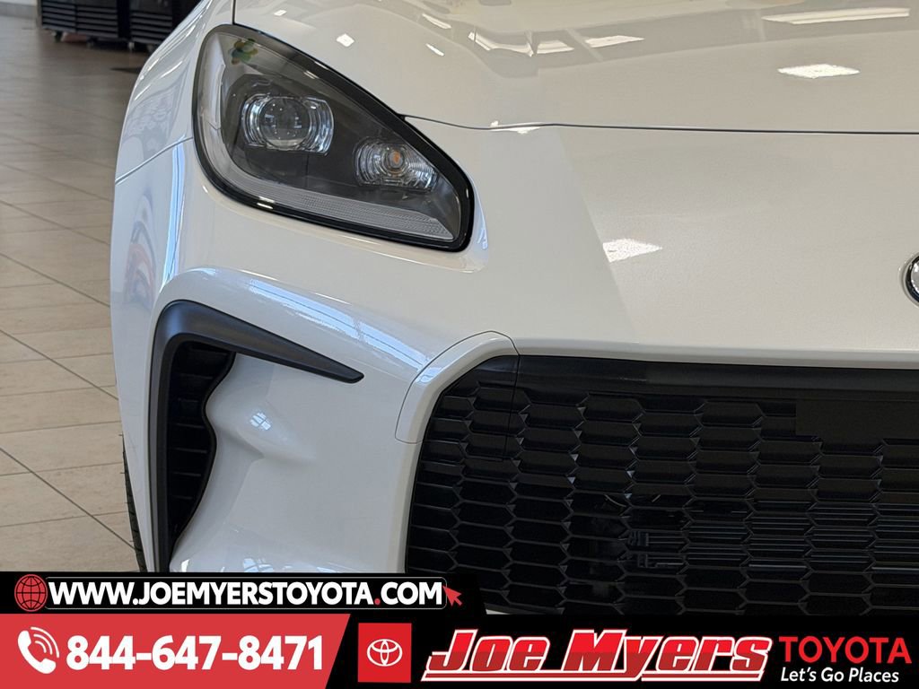 New 2026 Toyota GR86 Premium image 5