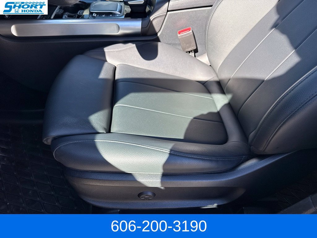Used 2021 Mercedes-Benz GLB 250 4MATIC image 20
