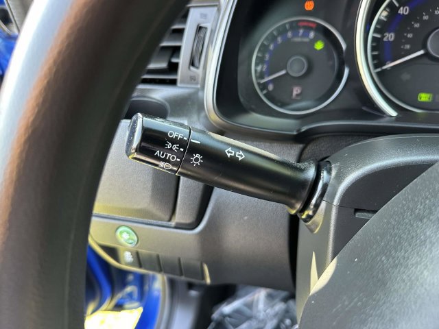Used 2016 Honda Fit LX image 12