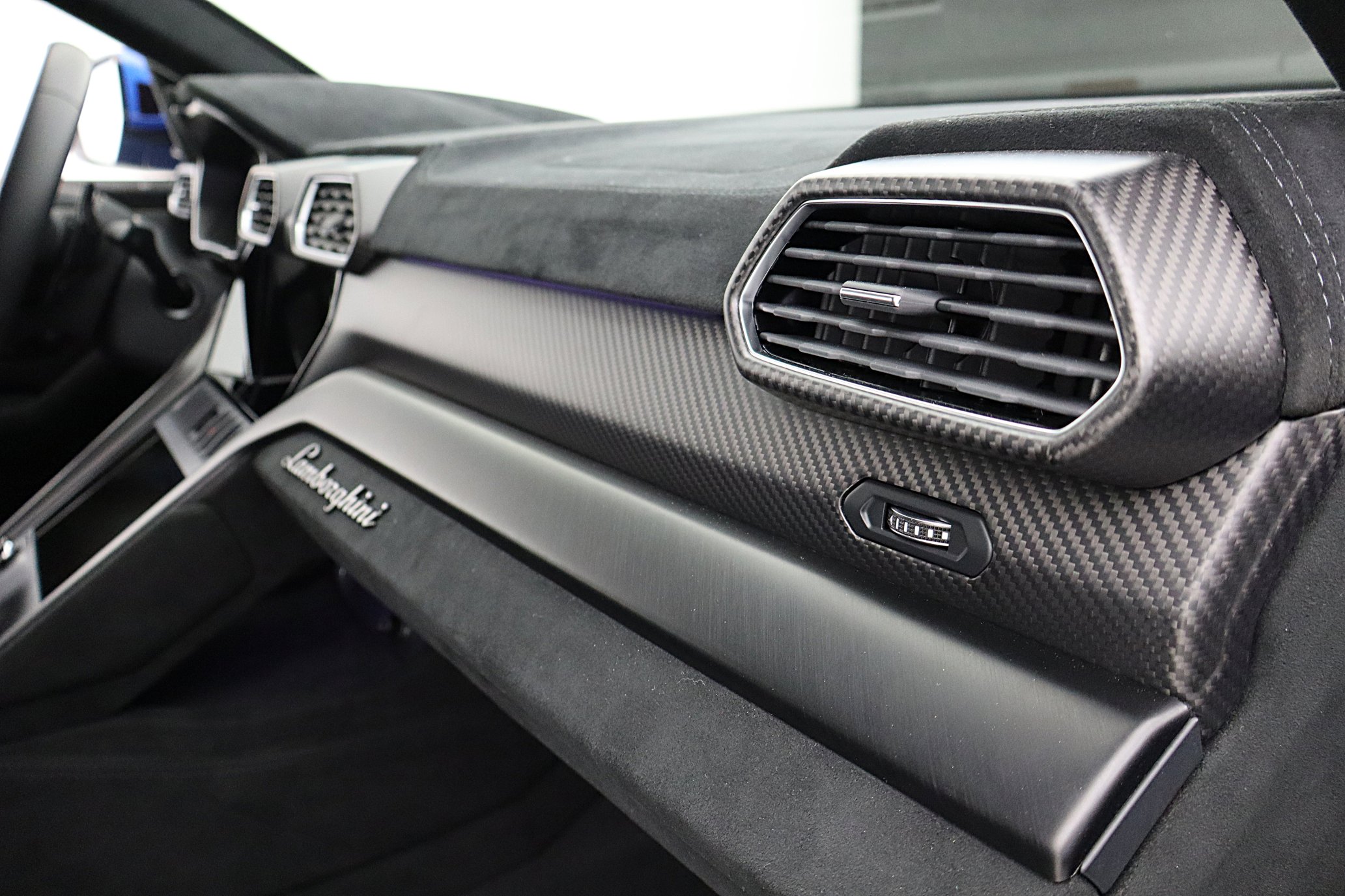 Used 2024 Lamborghini Urus Performante image 40