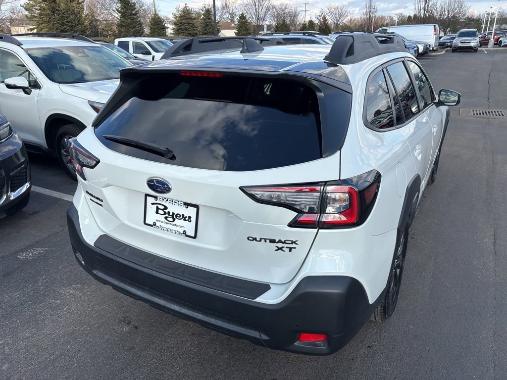 Certified 2025 Subaru Outback Onyx Edition XT image 3