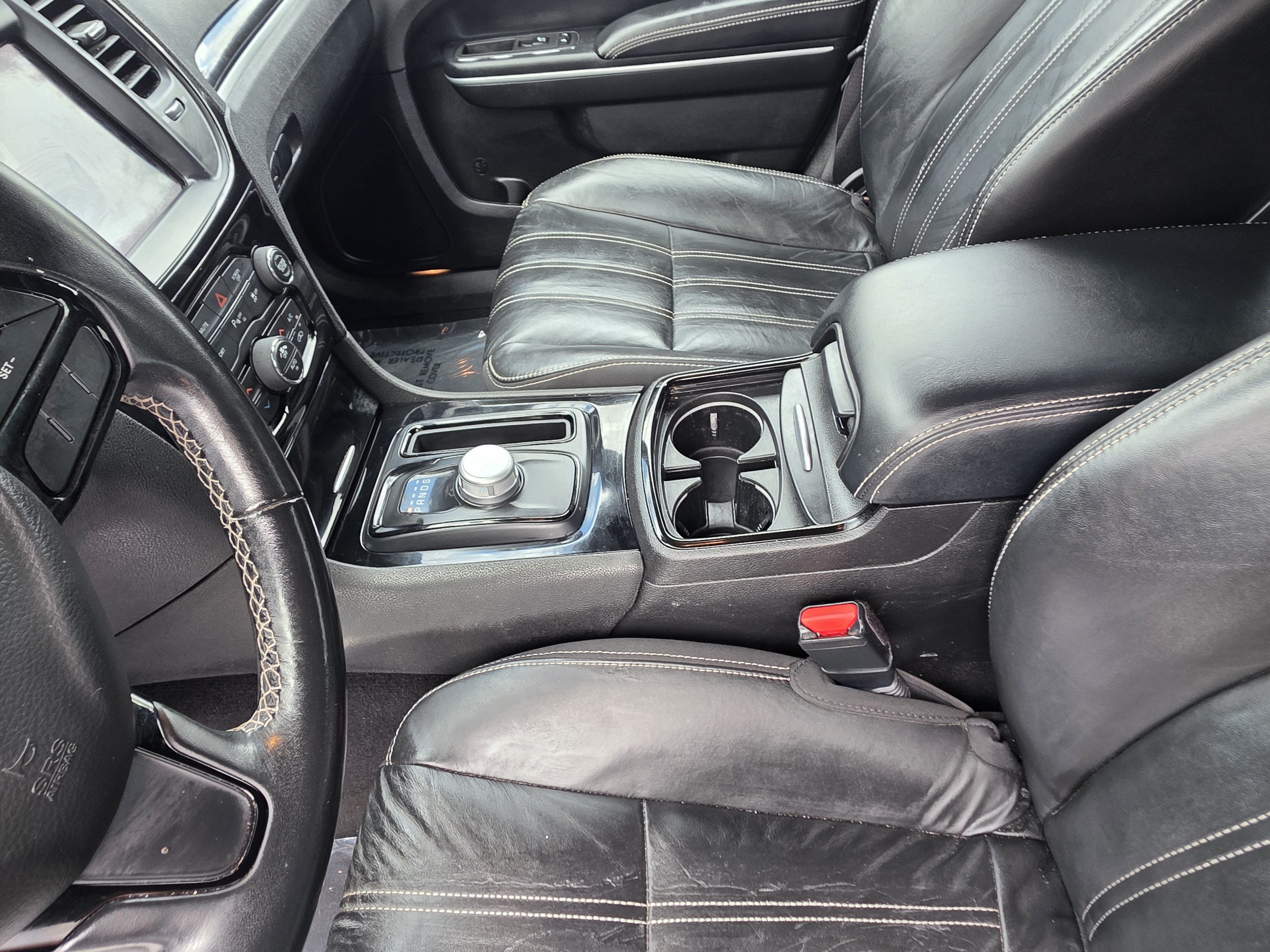 Certified 2022 Chrysler 300 S RWD image 14