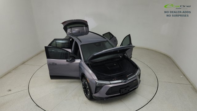Used 2024 Chevrolet Blazer EV RS AWD/4WD image 29