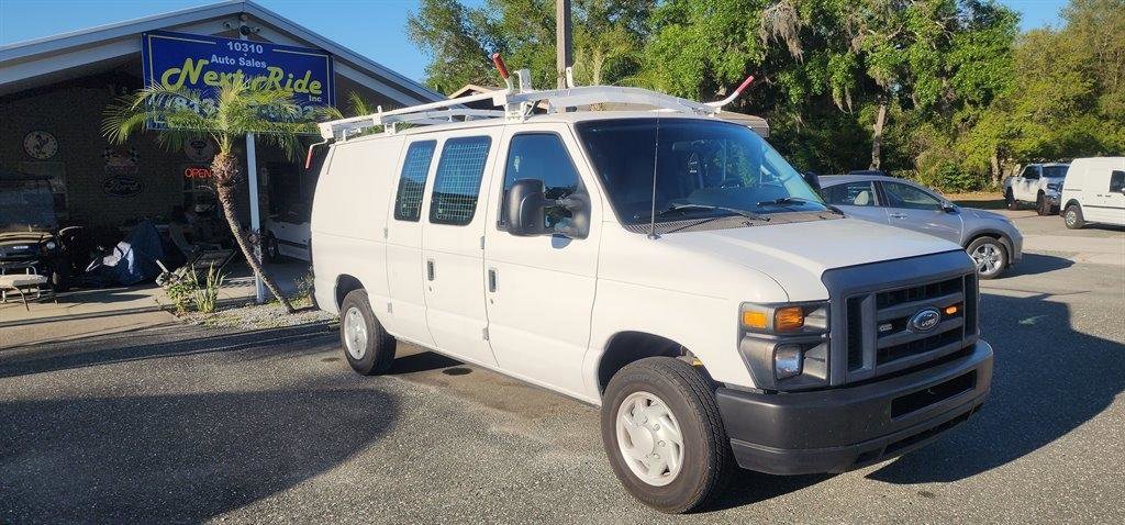Used 2013 Ford E-150 and Econoline 150 RWD image 2