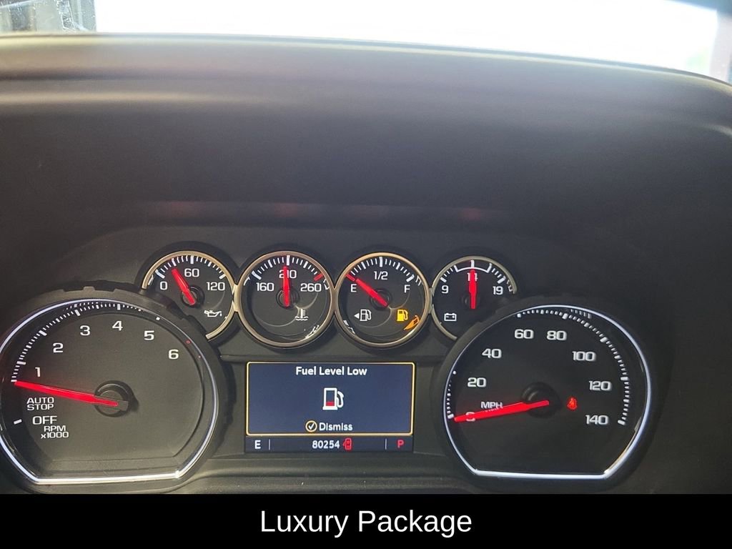 Used 2021 Chevrolet Suburban LT w/ LT Signature Package image 11