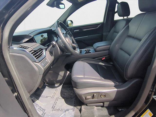 Used 2024 GMC Acadia Elevation image 16