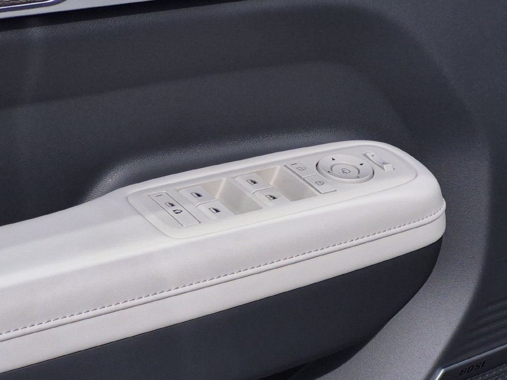 New 2027 Hyundai Santa Fe Limited AWD/4WD image 14