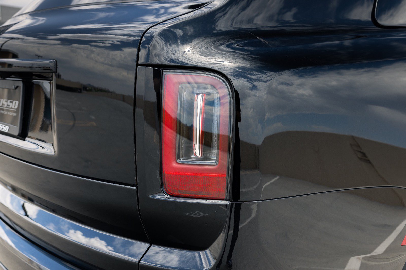 Used 2026 Rolls-Royce Cullinan AWD/4WD image 29
