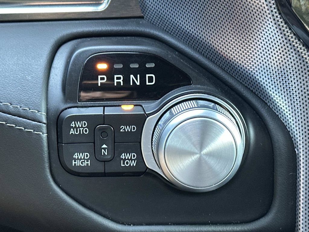 Used 2019 RAM 1500 Limited AWD/4WD image 34