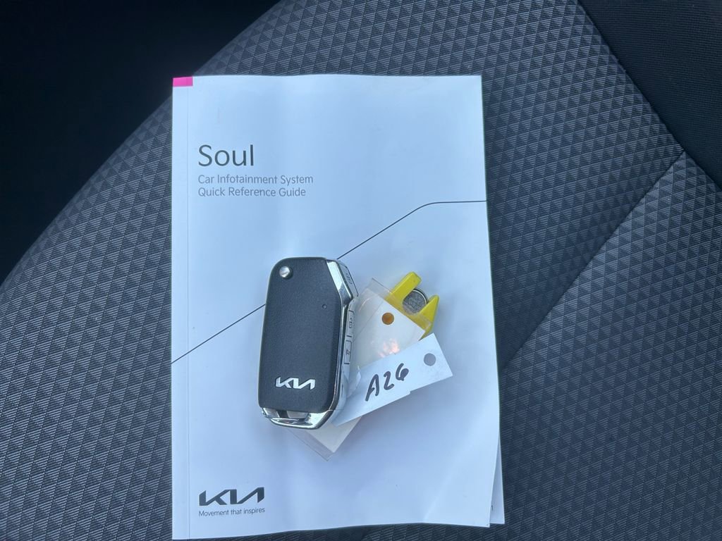 Used 2024 Kia Soul LX w/ Option Group 015 FWD image 17