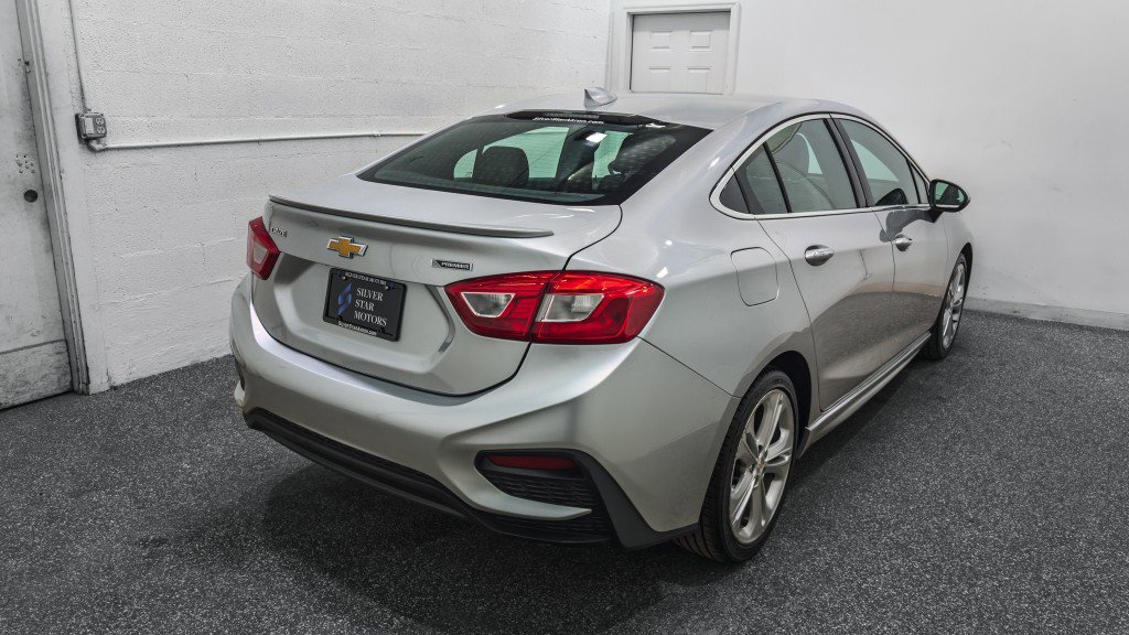 Used 2016 Chevrolet Cruze Premier w/ RS Package FWD image 8
