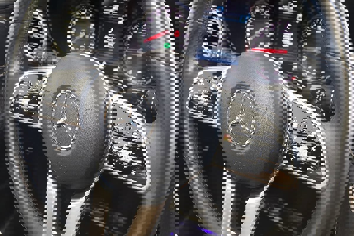 Used 2022 Mercedes-Benz GLC 300 4MATIC w/ Driver Assistance Package image 50