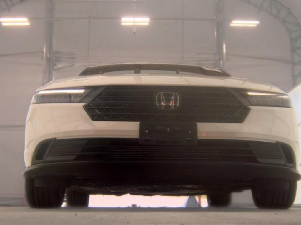 Used 2025 Honda Accord LX image 4