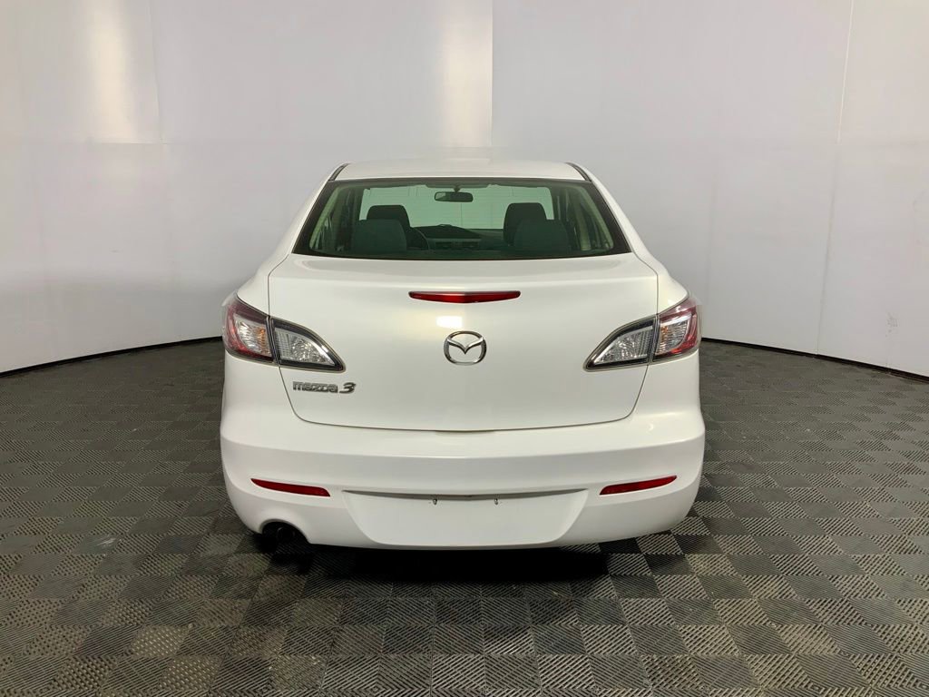 Used 2012 MAZDA MAZDA3 i Sport FWD image 12