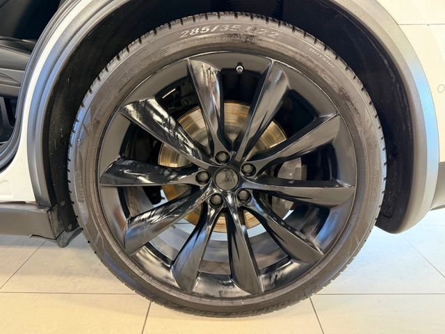 Used 2020 Tesla Model X AWD/4WD image 40