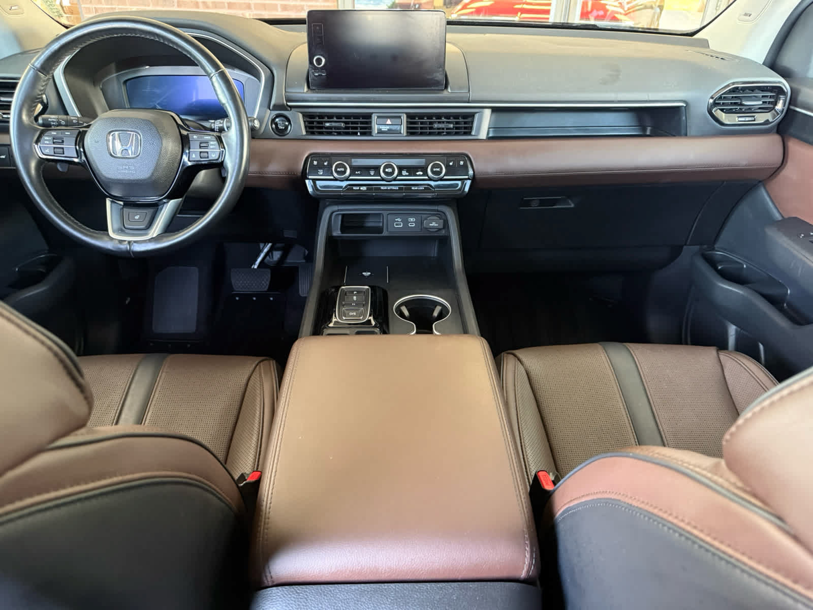 Used 2024 Honda Pilot Elite image 18
