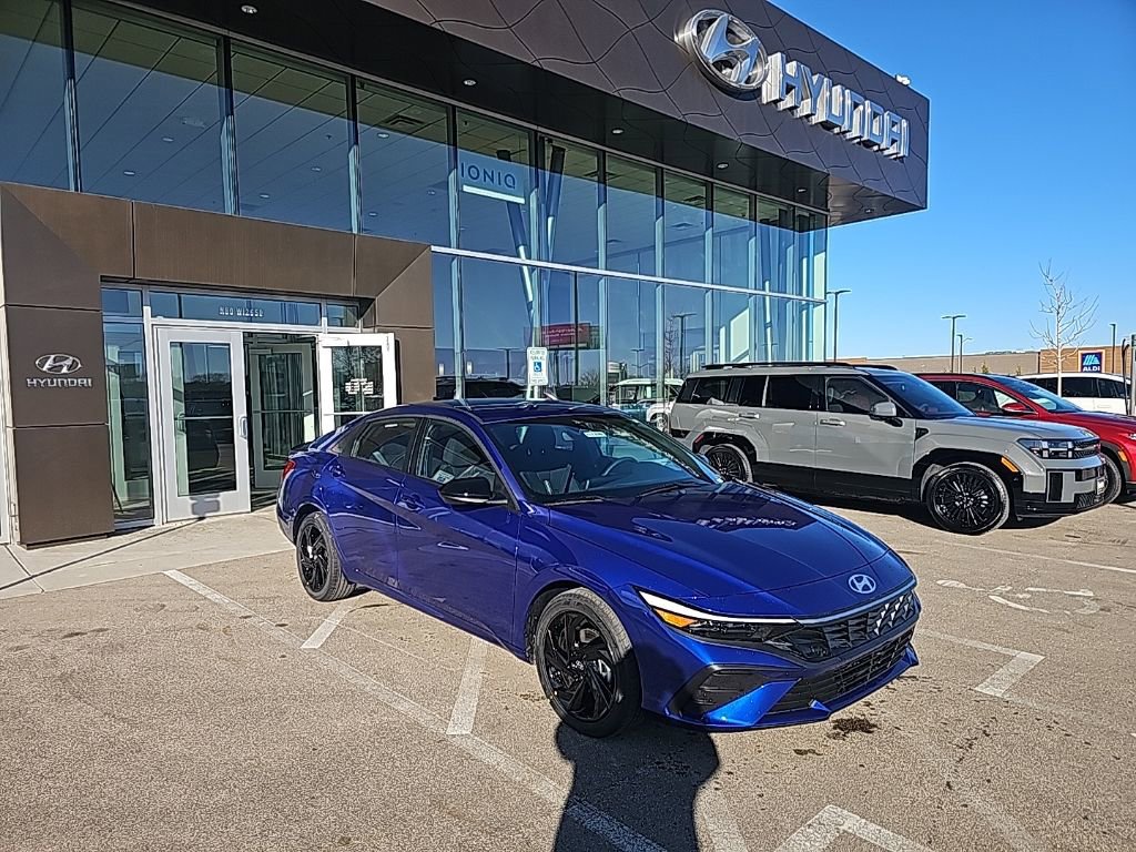 New 2026 Hyundai Elantra Sport image 7