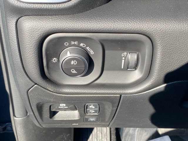 New 2026 RAM 1500 Big Horn w/ Night Edition AWD/4WD image 27