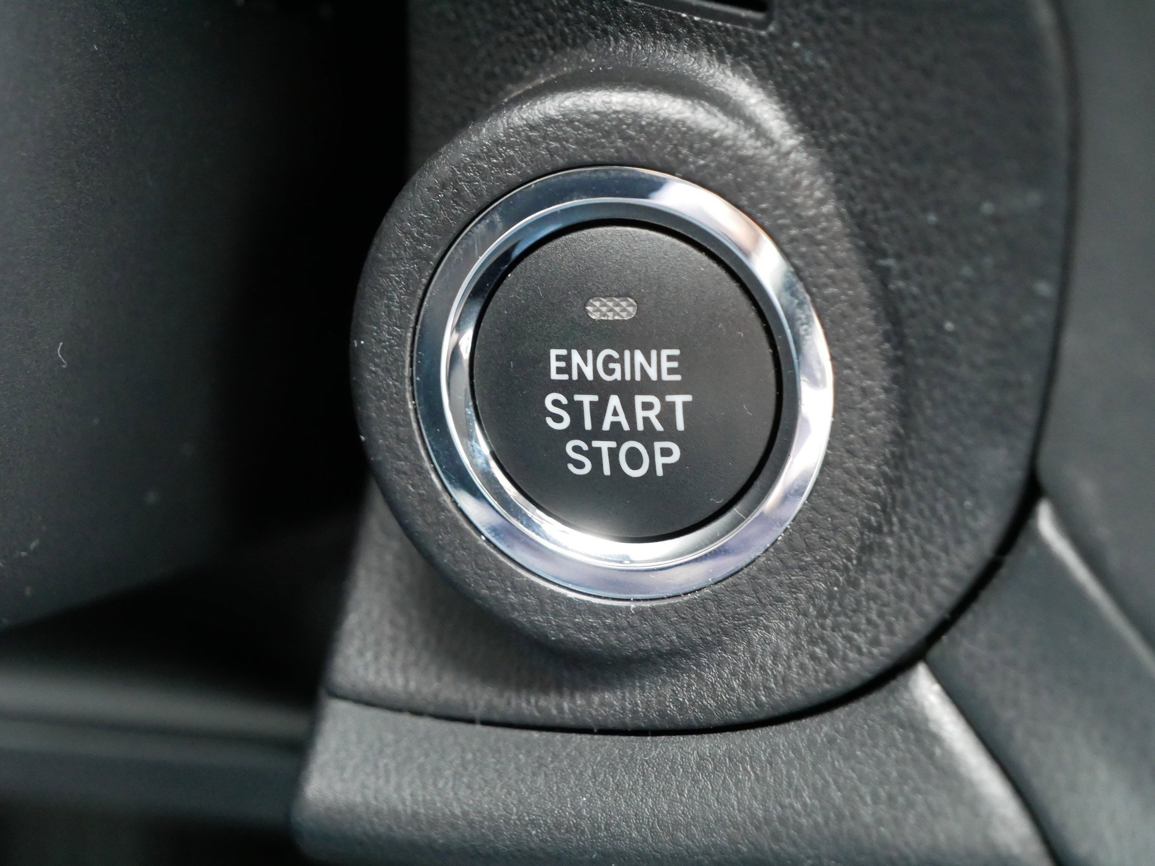 Certified 2025 Subaru Outback Limited image 29