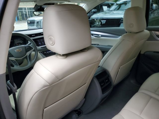 Certified 2024 Cadillac XT5 Premium Luxury w/ Technology Package FWD image 12