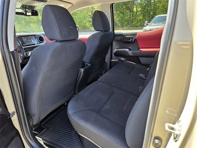 Used 2020 Toyota Tacoma SR5 w/ Blackout Package image 9