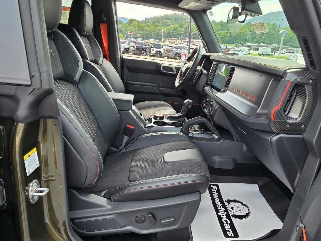 New 2025 Ford Bronco Raptor image 12