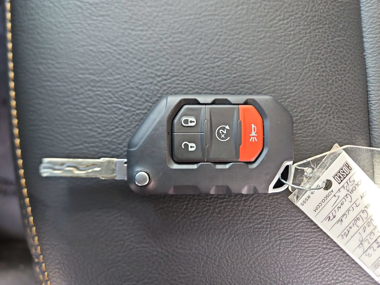 New 2026 Jeep Gladiator Mojave AWD/4WD image 32