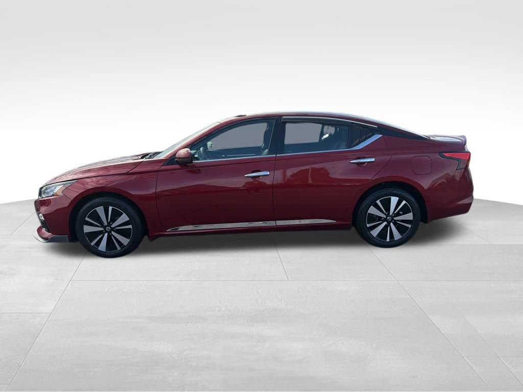 Used 2019 Nissan Altima 2.5 SV image 2