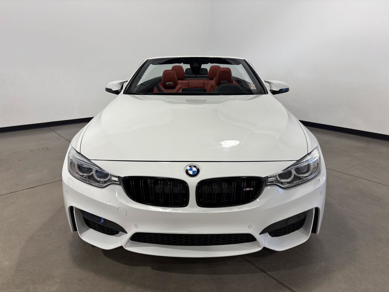 Used 2017 BMW M4 Convertible RWD image 16