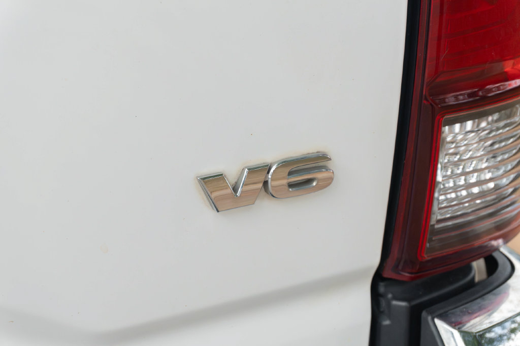 Used 2021 Toyota Tacoma SR5 RWD image 11