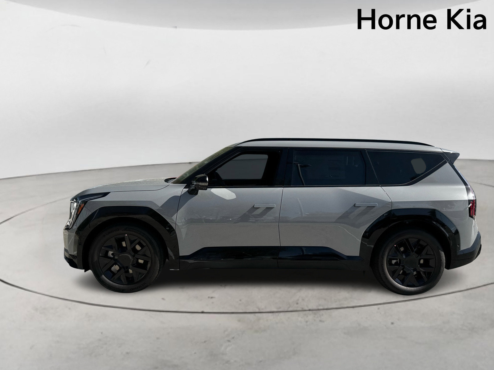 New 2026 Kia EV9 Land w/ Nightfall Edition Package image 6