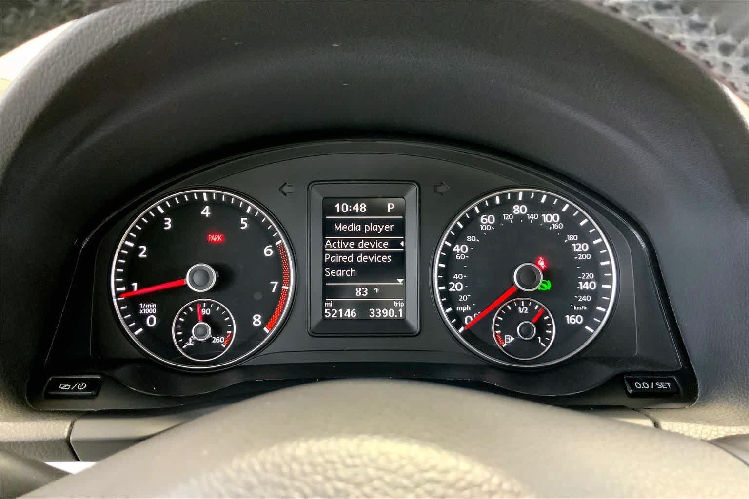 Used 2016 Volkswagen Eos Komfort FWD image 26