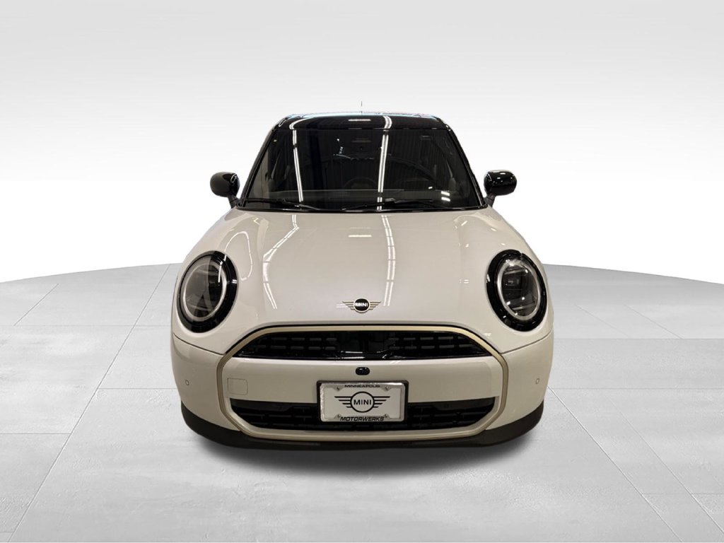 Certified 2026 MINI Cooper 4-Door Hardtop FWD image 8
