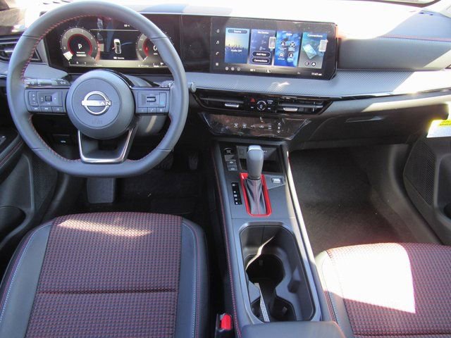 New 2026 Nissan Kicks SR FWD image 9