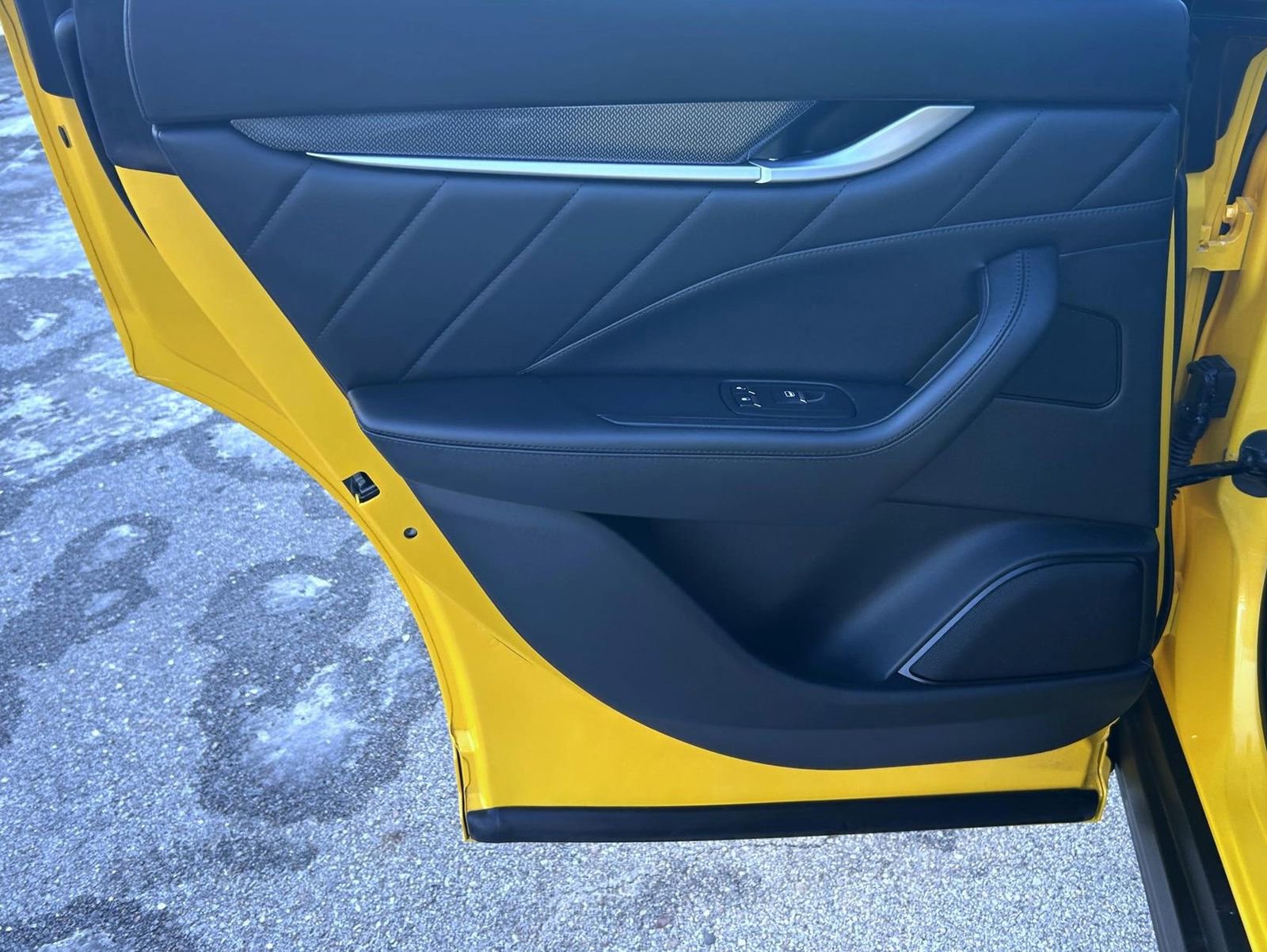 Used 2022 Maserati Levante Modena image 20