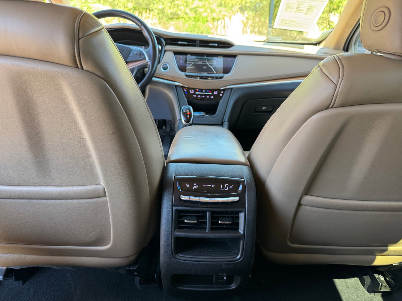Used 2019 Cadillac XT5 Platinum image 32