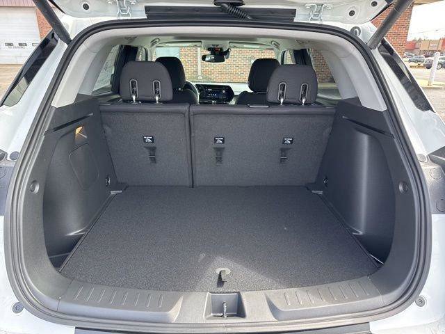 New 2026 Chevrolet TrailBlazer LT w/ Convenience Package AWD/4WD image 8