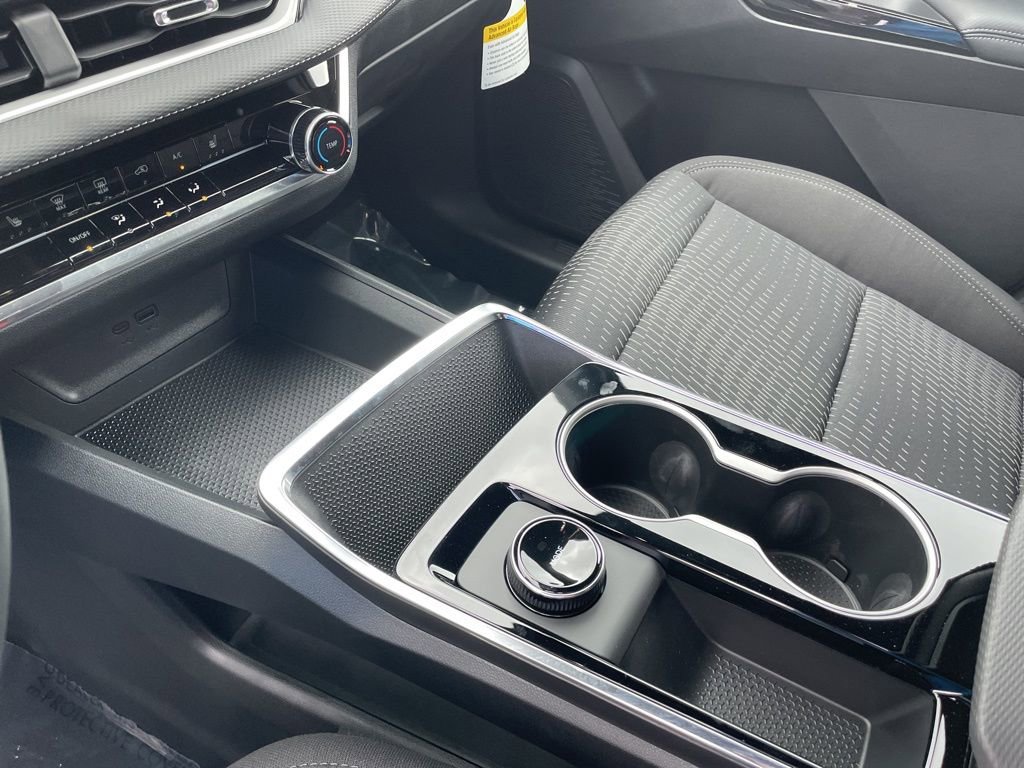 New 2026 Chevrolet Equinox LT w/ Safety and Technology Package image 36