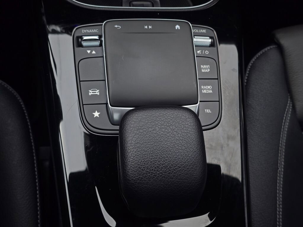 Used 2023 Mercedes-Benz CLA 250 4MATIC image 42