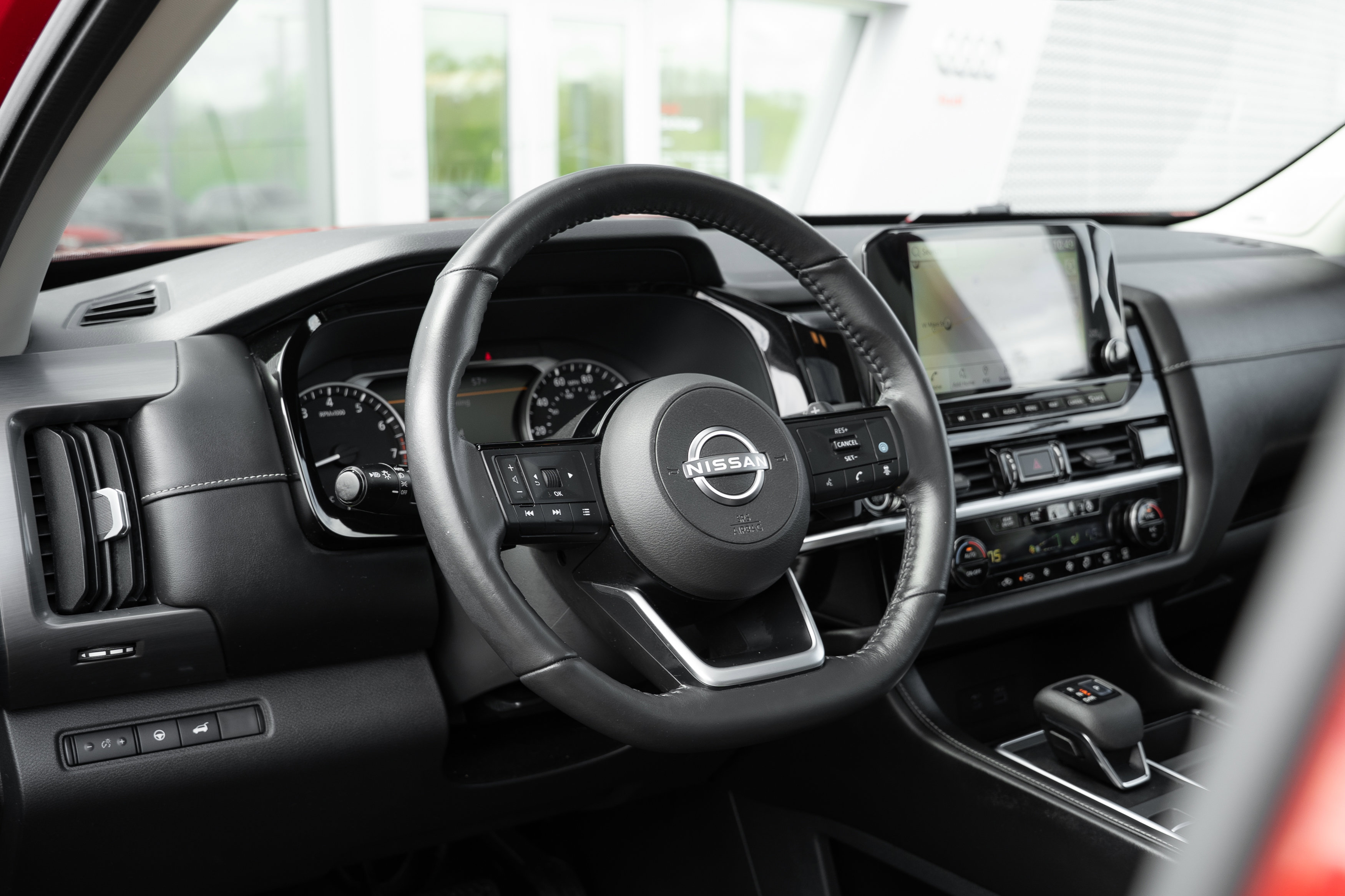 Used 2022 Nissan Pathfinder SL w/ SL Premium Package AWD/4WD image 11