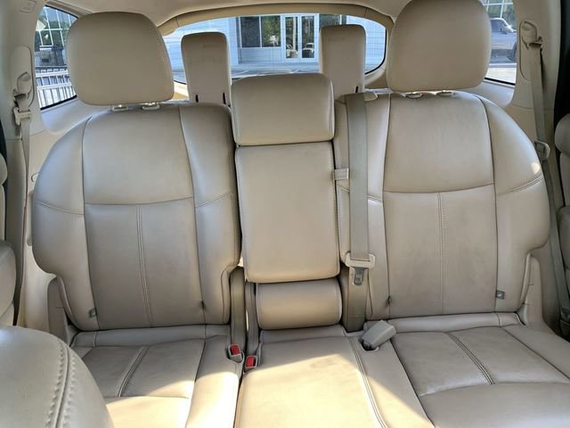 Used 2015 Nissan Pathfinder SL w/ SL Tech Package image 30