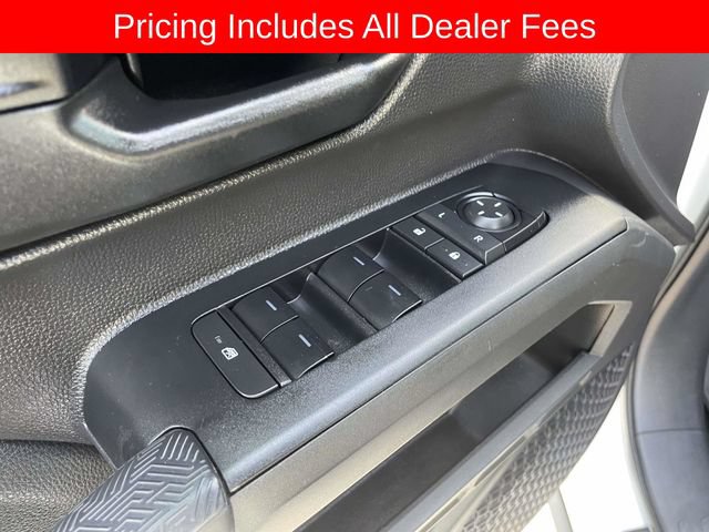 Used 2024 Toyota Tacoma SR5 AWD/4WD image 19