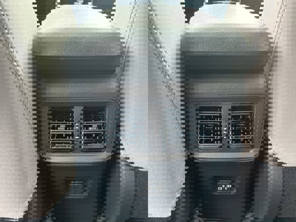 New 2025 Toyota RAV4 XLE image 11