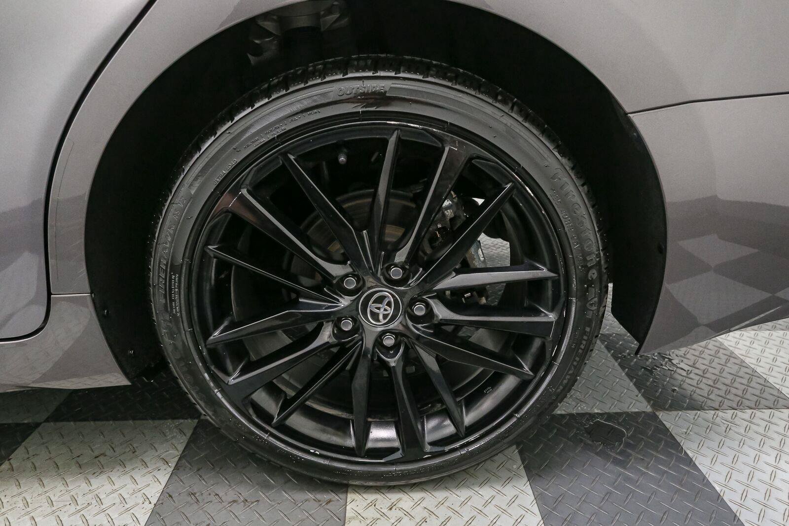 Used 2024 Toyota Camry XSE FWD image 15