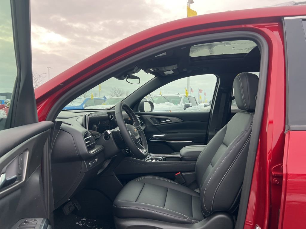 New 2026 Chevrolet Traverse LT w/ Sun and Wheel Package image 10