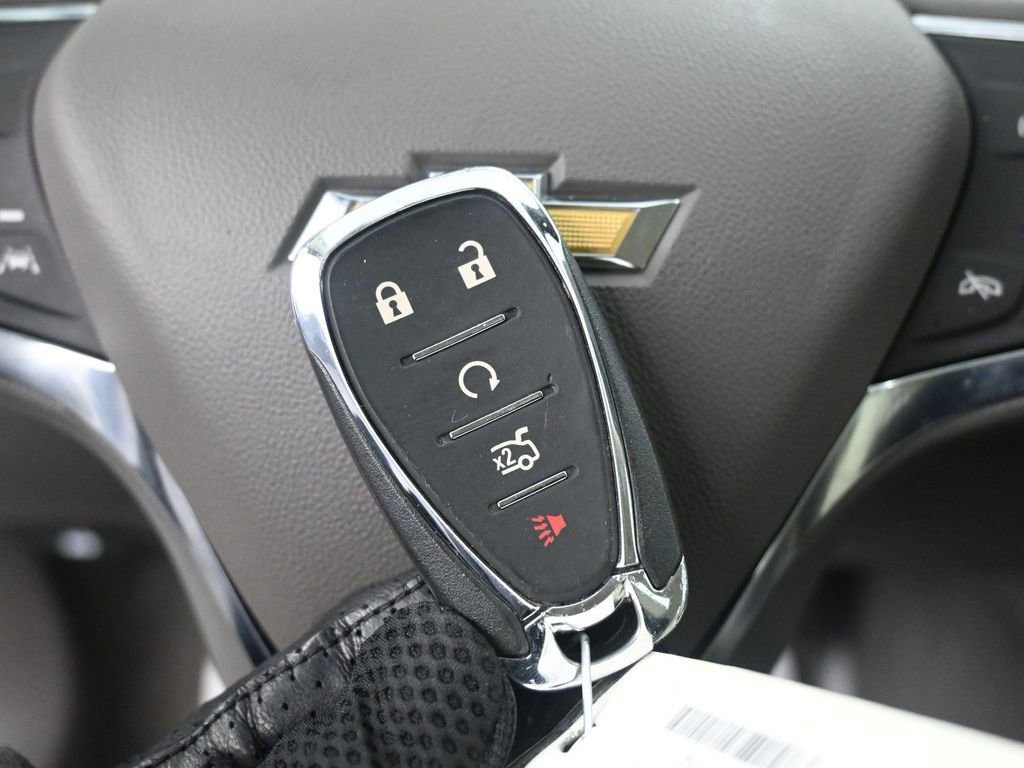 Used 2023 Chevrolet Malibu LT w/ Driver Confidence Package image 38