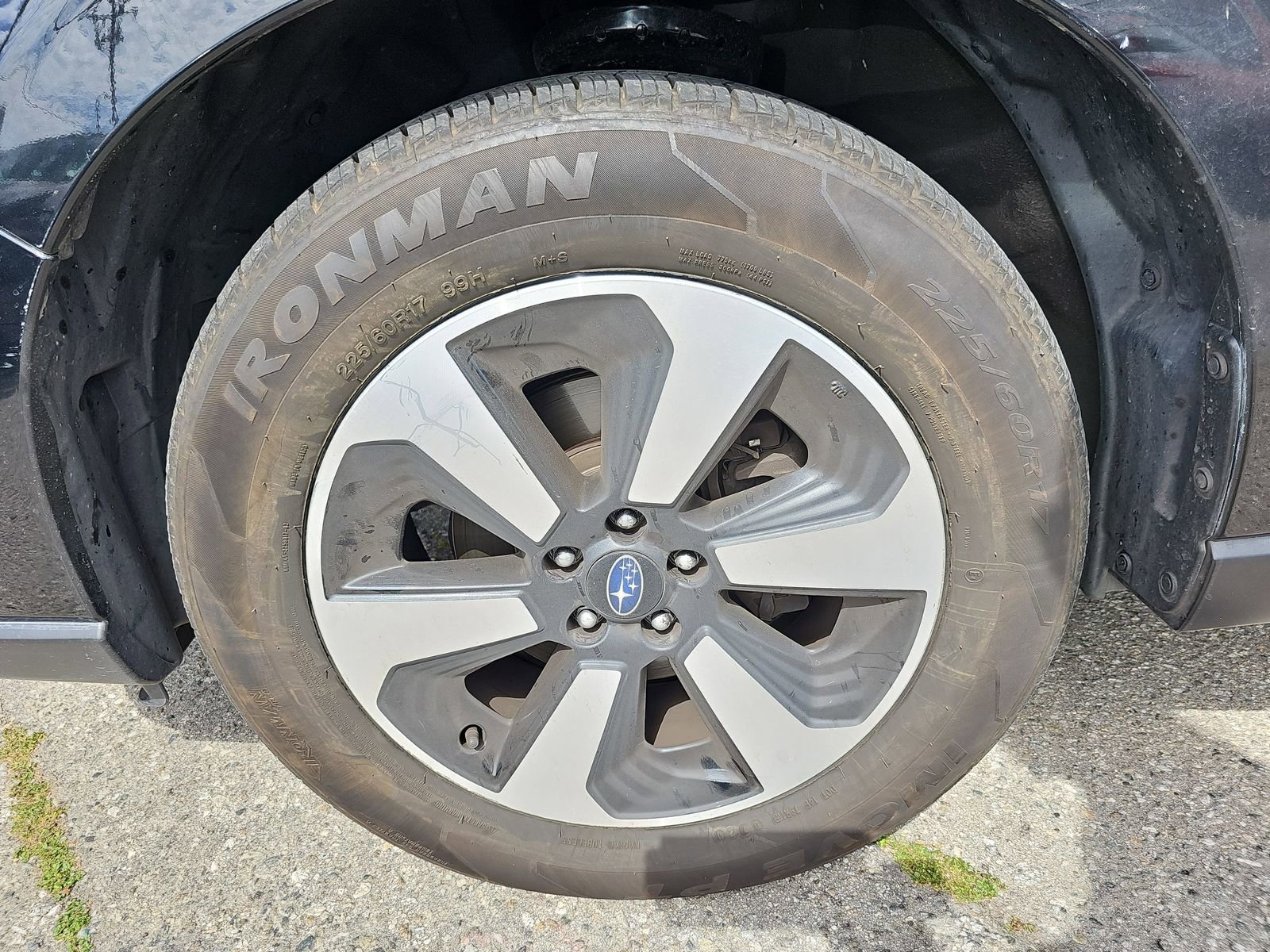 Used 2017 Subaru Forester 2.5i Premium image 11